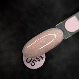 NAILSOFTHEDAY Cover base nude shimmer 05 – світло-рожева камуфлююча база зі срібним шимером для нігтів, 10 мл