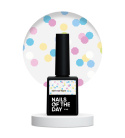 NAILSOFTHEDAY Party top matte - matte top with neon hexagons, no sticky layer and no UV filters, 10 ml