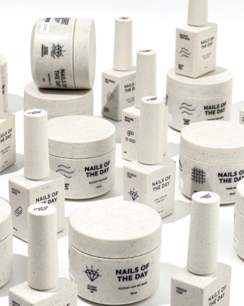 NAILSOFTHEDAY Builder base strong gel - żel-baza pod twarde materiały, 30 ml