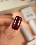 NAILSOFTHEDAY Burgundy Gel Polish - głęboki burgundowy lakier hybrydowy, 10 ml