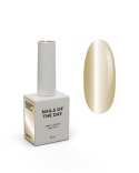 NAILSOFTHEDAY Korean cat eye 10 – warm golden gel polish with cat-eye effect, 10 ml