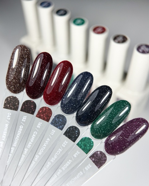 NAILSOFTHEDAY Aviation Gel Polish - niebieski lakier hybrydowy z odblaskową drobinką, 10 ml