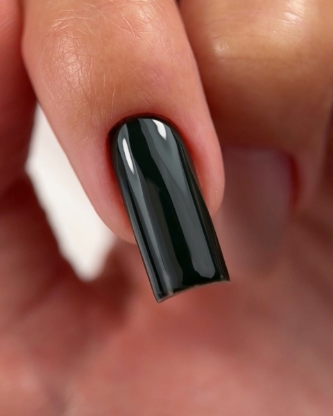 NAILSOFTHEDAY Forest Gel Polish - глибокий приглушений зелений гель-лак, 10 мл