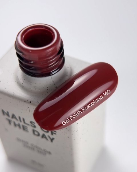 NAILSOFTHEDAY Roksolana Gel Polish – przygaszony czerwony lakier hybrydowy, 10 ml