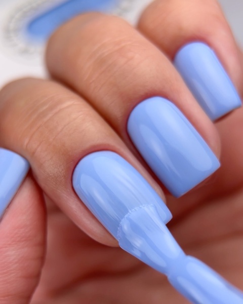 NAILSOFTHEDAY Color of the Month July 2026 Odesa - błękitny lakier hybrydowy, 10 ml