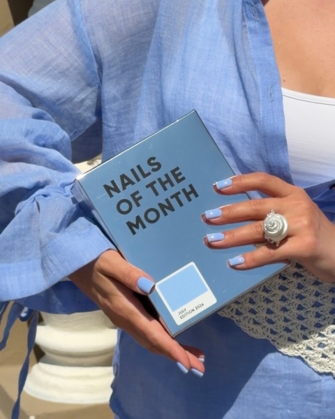 NAILSOFTHEDAY Color of the Month July 2026 Odesa - błękitny lakier hybrydowy, 10 ml